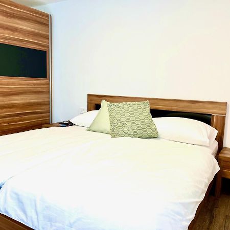 Apartment Zen Zgornje Skofije Екстериор снимка